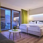 Sonnenresort Ettershaus Hotell 4*