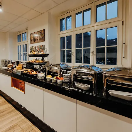 Sonnenresort Ettershaus Szálloda 4*